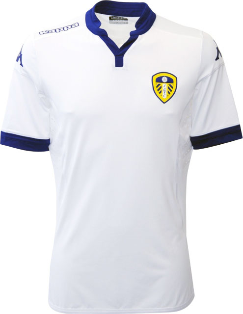 Leeds-United-15-16-Kit (2)